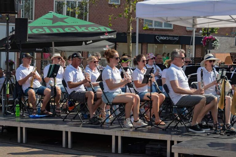 Vier de Zomer, ’s-Gravenzande swingt